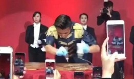 娱乐圈吃瓜小分队,揭秘明星幕后故事，带你领略娱乐圈风云变幻